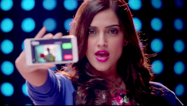 Teaser – Maa Ka Phone (Khoobsurat) Teaser – Maa Ka Phone (Khoobsurat)