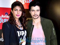 Priyanka Chopra And Darshan Kumaar Promote ‘Mary Kom’ At ‘Reliance Digital Store’