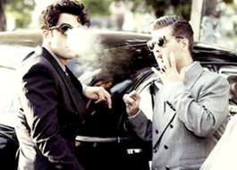 No Smoking ticker from first frame to last in Bombay Velvet