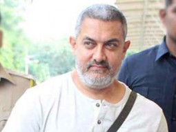 Aamir Khan, Sakshi Tanwar Meet Phogat Sisters On ‘Dangal’ Sets