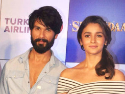 “Alia Bhatt Has Really Worked Hard For That Bikini Shot”: Shahid Kapoor