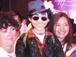 “Thank You Shah Rukh Khan For Bonding Us”: Fans