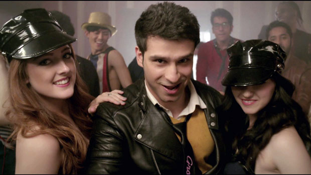 Peeneki Tamanna (LoveShhuda) Peeneki Tamanna (LoveShhuda)