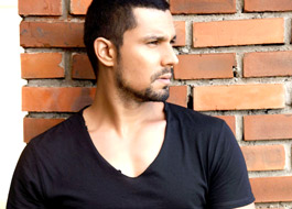 Live Chat: Randeep on Aug 10 at 1600 hrs IST Live Chat: Randeep on Aug 10 at 1600 hrs IST