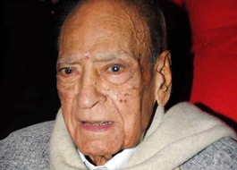 Veteran actor A.K. Hangal passes away Veteran actor A.K. Hangal passes away