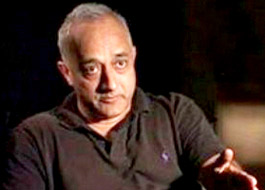 Mani Shankar to shoot documentary on L K Advani