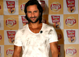 Vishal Bhardwaj signs Deepika opposite Saif for his next Vishal Bhardwaj signs Deepika opposite Saif for his next