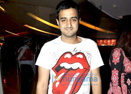 “Anjaana Anjaani is releasing on Oct 1. Period ” – Siddharth Anand “Anjaana Anjaani is releasing on Oct 1. Period ” – Siddharth Anand