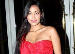 Jiah Khan signs two Hollywood films