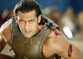 Veer runs into trouble as HC issues notice to Salman,producer and director