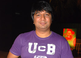 Live Chat: Ahmed Khan on April 13 at 1200 hrs IST