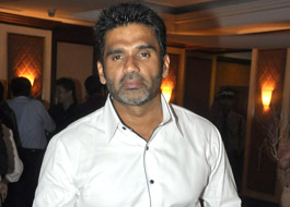 “Bryan Adams is coming back to Delhi” – Suniel Shetty