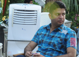 Khans and Bhushan Kumar take relationship forward