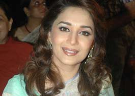Madhuri returns back to US; might do the next season of dance reality show Madhuri returns back to US; might do the next season of dance reality show