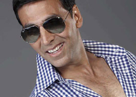 Akshay will dub for Hindi version of Transformers: Dark Of The Moon