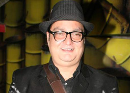 Live Chat: Vinay Pathak on June 10 at 1600 hrs IST Live Chat: Vinay Pathak on June 10 at 1600 hrs IST