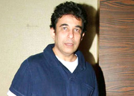 Deepak Tijori to launch Adeel in Rock’in Love