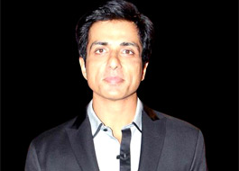 Sonu Sood to endorse Graviera suitings? Sonu Sood to endorse Graviera suitings?