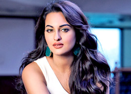 Sonakshi’s sensuous introductory song for Boney’s film Sonakshi’s sensuous introductory song for Boney’s film