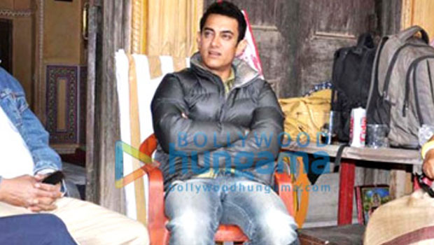Making Of ‘PK’: The Funny Aamir Khan & Fat Barber Scene
