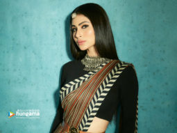 Celeb Wallpapers Of Mouni Roy