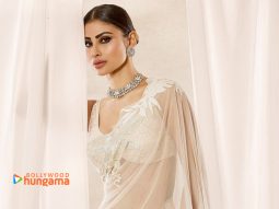 Celebrity wallpaper of Mouni Roy