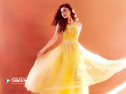 Celeb Wallpapers Of Mouni Roy