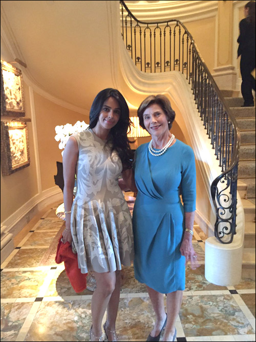 Check out: Mallika Sherawat meets former first lady of America Laura Bush