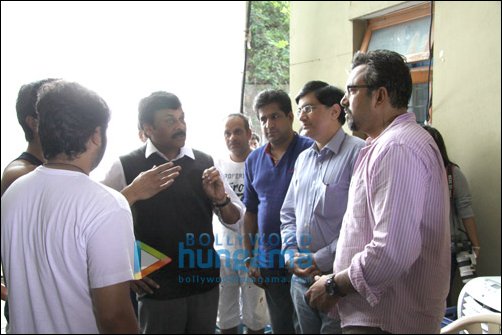 Chiranjeevi meets the Zanjeer team