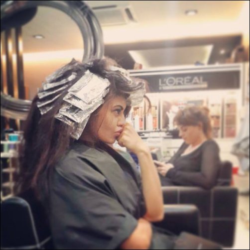 Check out: Jacqueline Fernandez’s makeup session for Roy