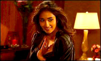 “I don’t roam around in hot pants in my house” – Jiah Khan