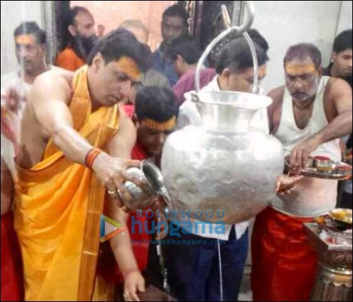 Check out: Madhur visits the Mahakaleshwar temple