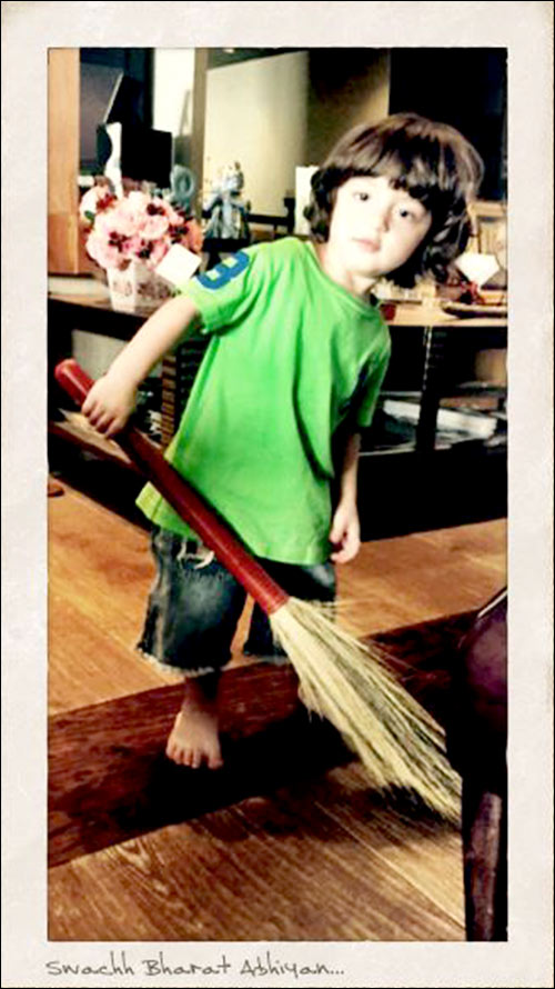 Shah Rukh Khan’s son AbRam ‘participates’ in ‘Swachh Bharat Abhiyaan’