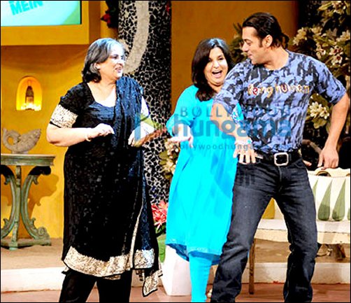 Salman Khan and his Mummy Dearest on ‘Tere Mere Beach Mein’