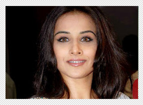 Vidya Balan catches up with Akshay and Milan