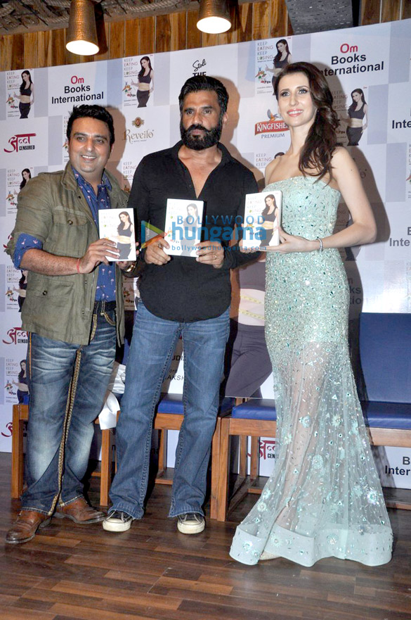 Suniel Shetty launches Claudia Ciesla’s book ‘Keep Eating Keep Losing’ Suniel Shetty launches Claudia Ciesla’s book ‘Keep Eating Keep Losing’