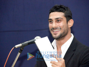 Prateik Babbar felicitates students at PUKAR's Youth Fellowship graduation event