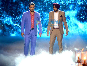 Harbhajan Singh & Shoaib Akhtar at the launch of 'Mazak Mazak Me'
