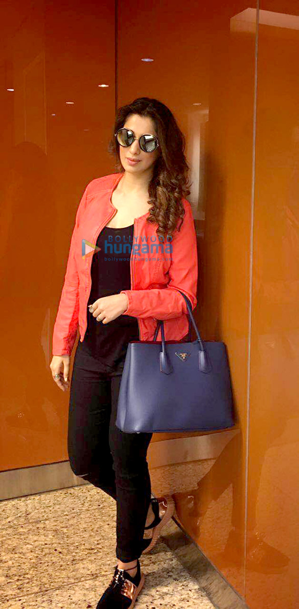 Raai Laxmi snapped at the airport leaving to attend the SIIMA Awards Singapore Raai Laxmi snapped at the airport leaving to attend the SIIMA Awards Singapore