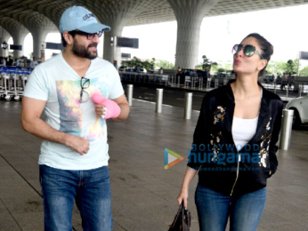 Saif Ali Khan & Kareena Kapoor Khan snapped post pregnancy confirmation