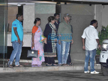 Salman Khan, Lulia Vantur, Varun Dhawan & others at Arpita Khan's party