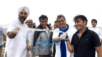 Subhash Ghai cleans Mumbai’s Versova Beach