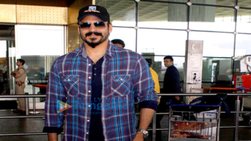Vivek Oberoi, Riteish Deshmukh & Urvashi Rautela snapped at the airport