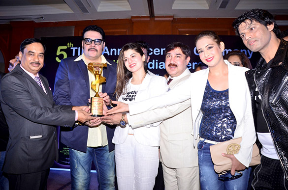 Jackie Shroff, Kainaat Arora & Preeti Jhangiani  grace 5th TIIFA awards announcement ceremony