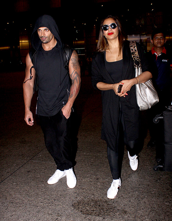 Karan Singh Grove, Bipasha Basu & Irrfan Khan snapped at the international airport Karan Singh Grove, Bipasha Basu & Irrfan Khan snapped at the international airport