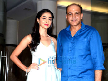 Pooja Hegde & Ashutosh Gowariker snapped promoting 'Mohenjo Daro'