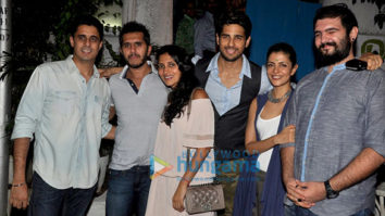 Sidharth Malhotra snapped with his brother post dinner at Olive