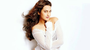 Sonakshi Sinha at IIFA Rocks Green Carpet, Madrid