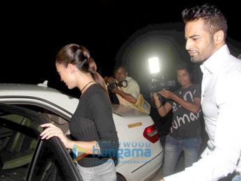 Amy Jackson & Upen Patel snapped post dinner at Hakkasan