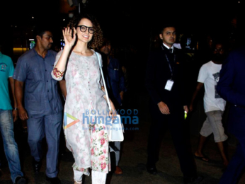 Sushant Singh Rajput & Kangna Ranaut snapped at the domestic airport